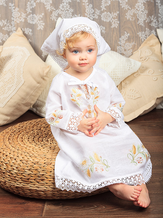 Фото товара "Крестильный набор для девочки "Василиса" с полотенцем" при наведении