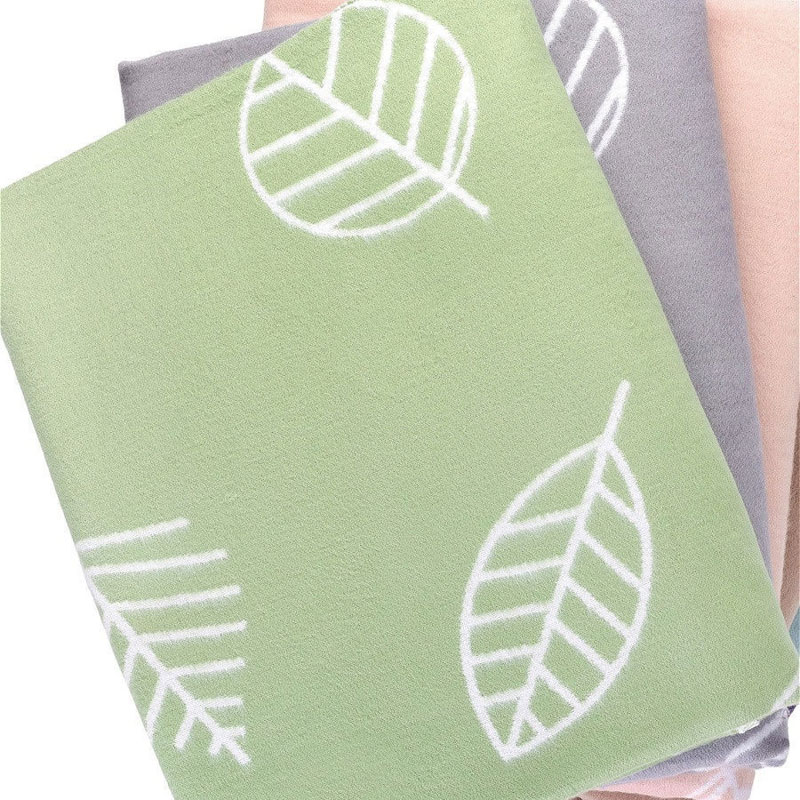 1,5-спальное байковое одеяло "Листья" зеленое фото 1