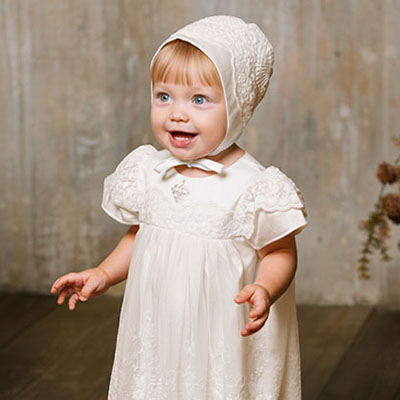 Крестильное платье "Молочный жемчуг" с чепчиком - миниатюра фотографии товара в каталоге ЛиноБамбино
