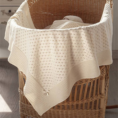 Фото товара "Плед "Утренняя роса" бежевый" из магазина ЛиноБамбино