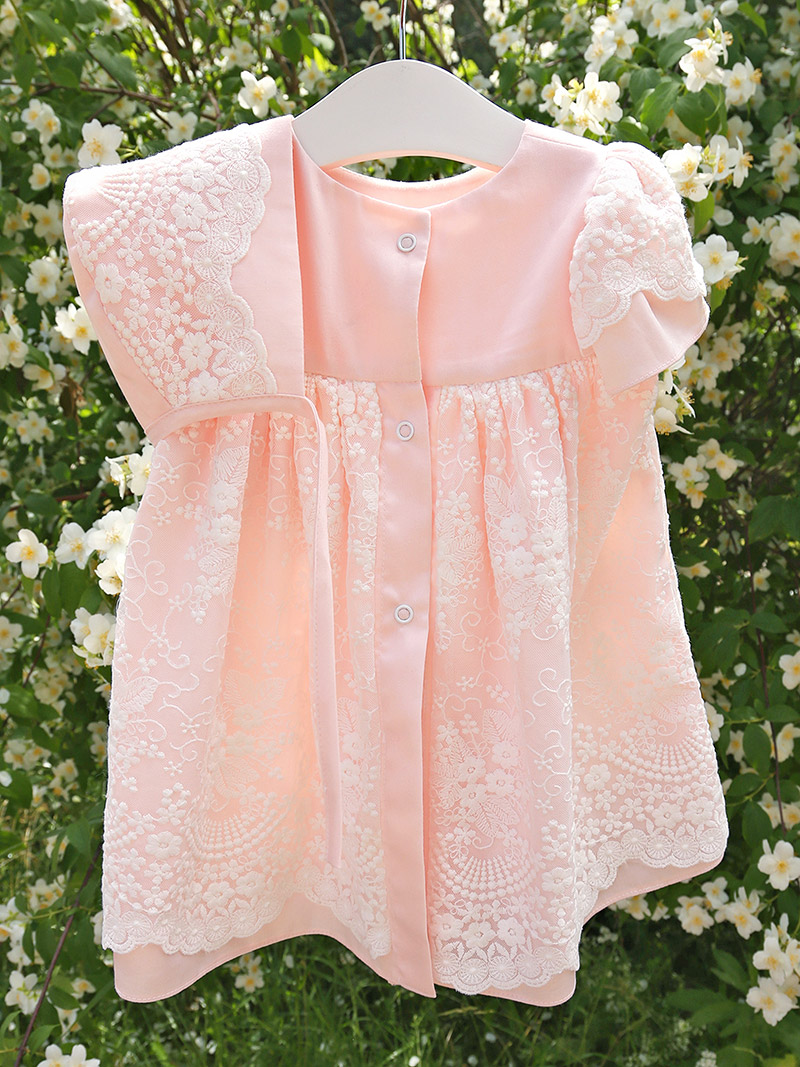 Крестильное платье "Розовый жемчуг" с чепчиком фото 3
