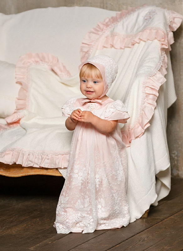 Крестильный комплект "Розовый жемчуг" для девочки с крыжмой фото 8