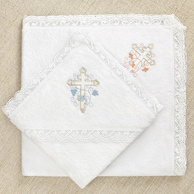 Махровое кружевное полотенце для крещения "Обвитый крестик" - миниатюра фотографии товара в каталоге ЛиноБамбино