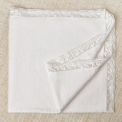 Кружевное полотенце без вышивки - миниатюра фотографии товара в каталоге ЛиноБамбино