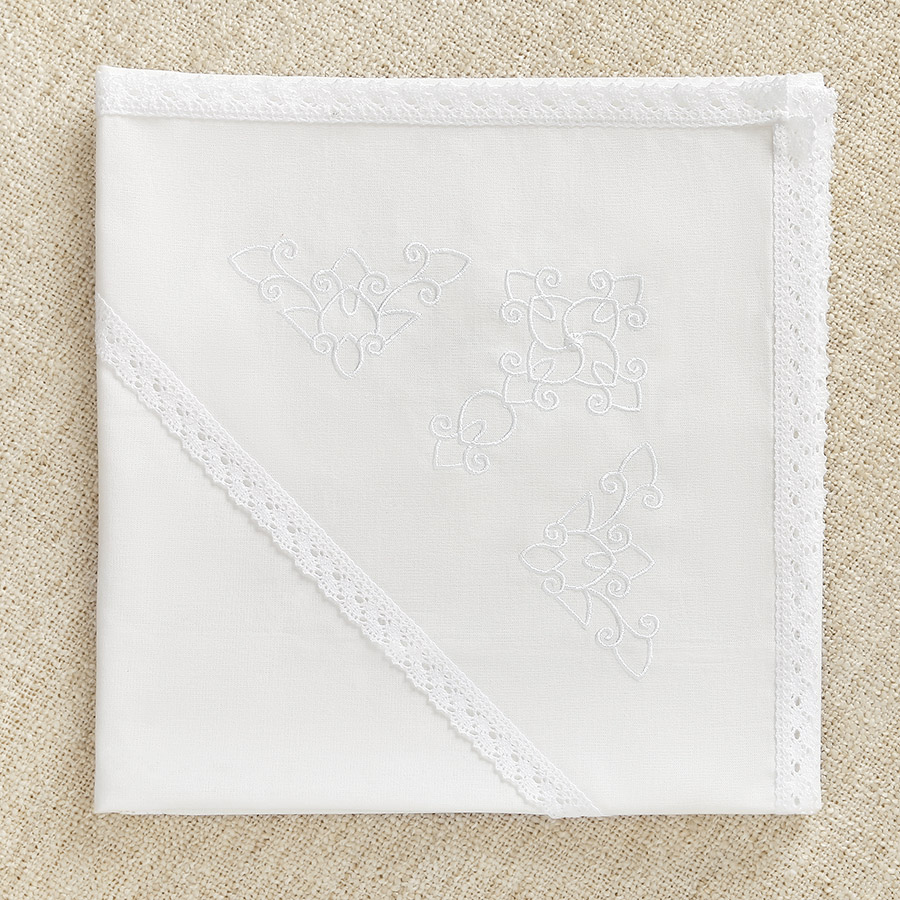 Пеленка для крещения с белой вышивкой фото 3