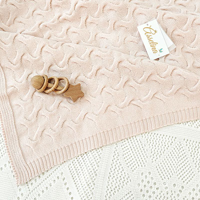 Фото товара "Плед "Остин",  нежно-розовый" из магазина ЛиноБамбино