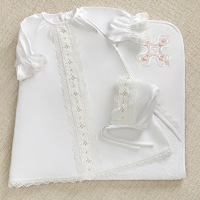 Крестильный комплект "Бусинка" для девочки с полотенцем - миниатюра фотографии товара в каталоге ЛиноБамбино