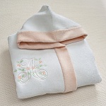 Халат для мамы бело-розовый с шалькой