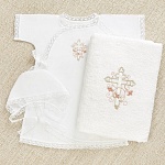Крестильный набор для девочки "Анна" с полотенцем