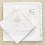 Кружевное полотенце для крещения "Крестик с листочками"